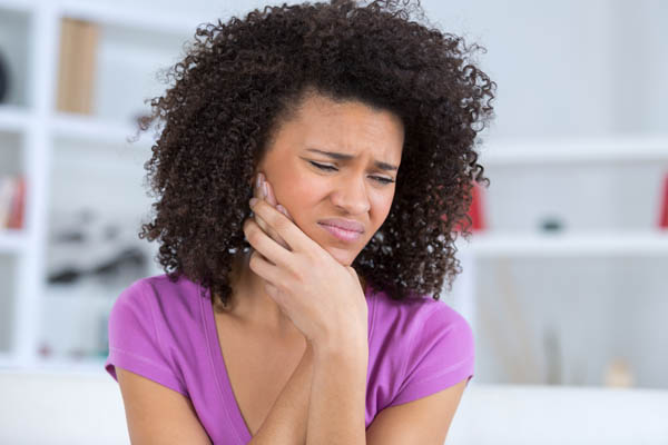 Your Jaw Pain May Be Caused By Misaligned Teeth